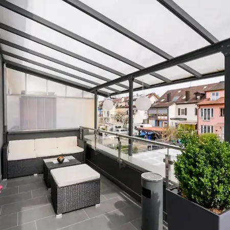 Guenstige Zimmer-unterkunft Mit Gemeinschaftsbad Apartament Lörrach
